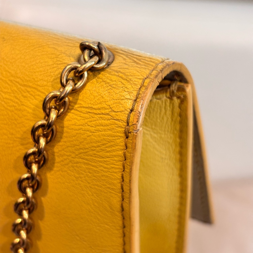 Salvatore Ferragamo Gancini Yellow Leather Flap Chain Shoulder / Crossbody Bag - Picture 9 of 15